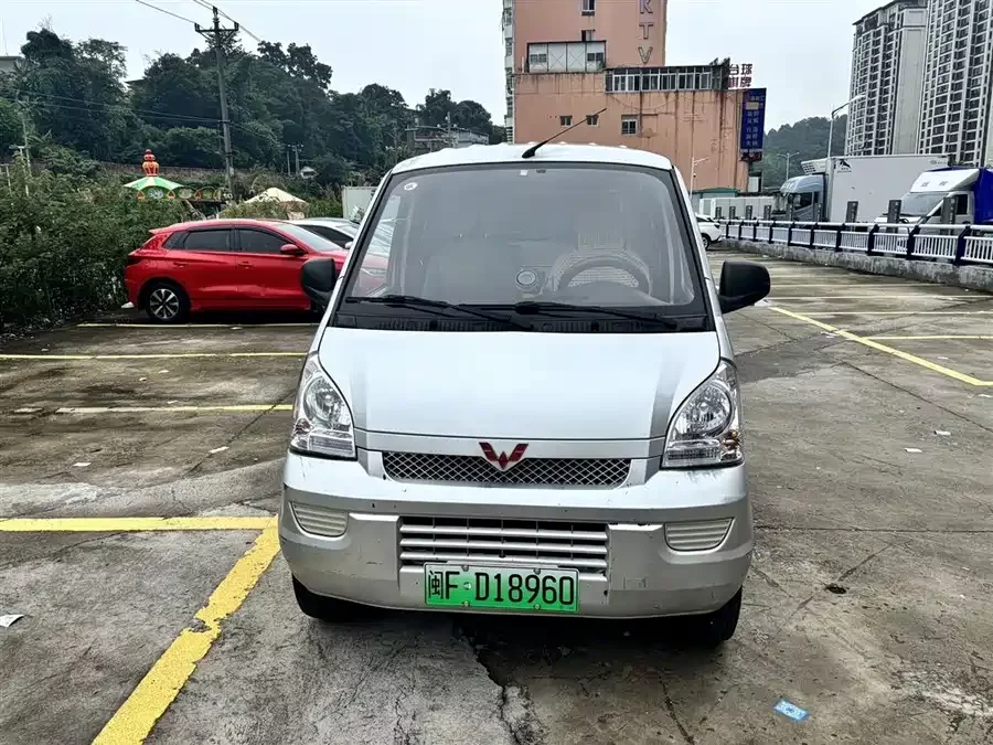 Wuling Rongguang EV