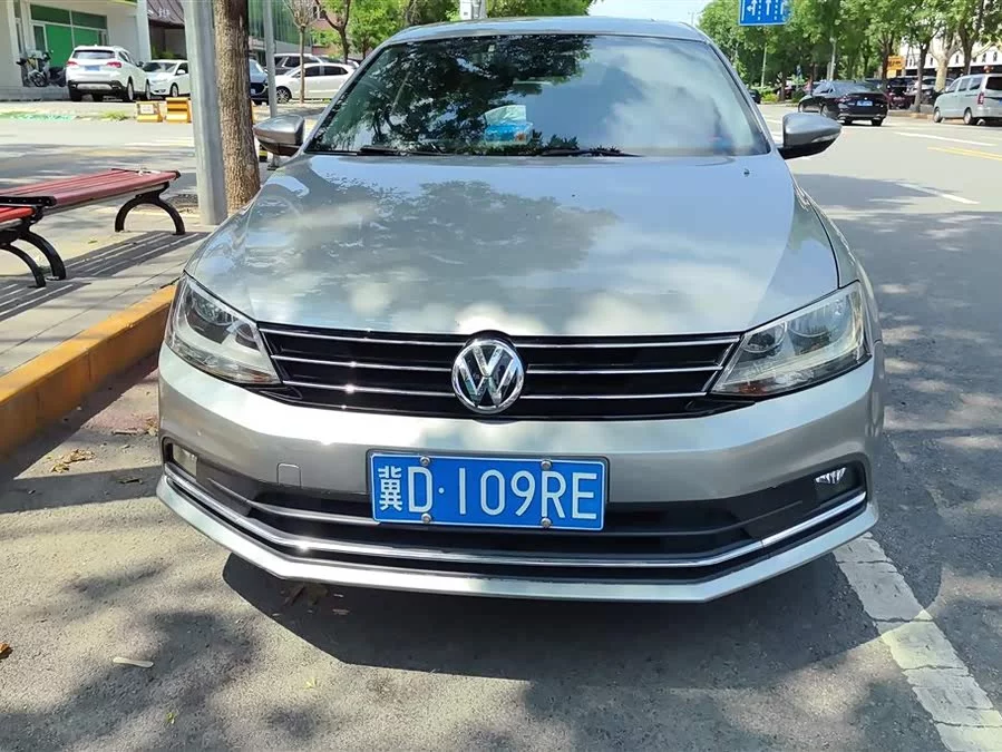 Volkswagen Sagitar