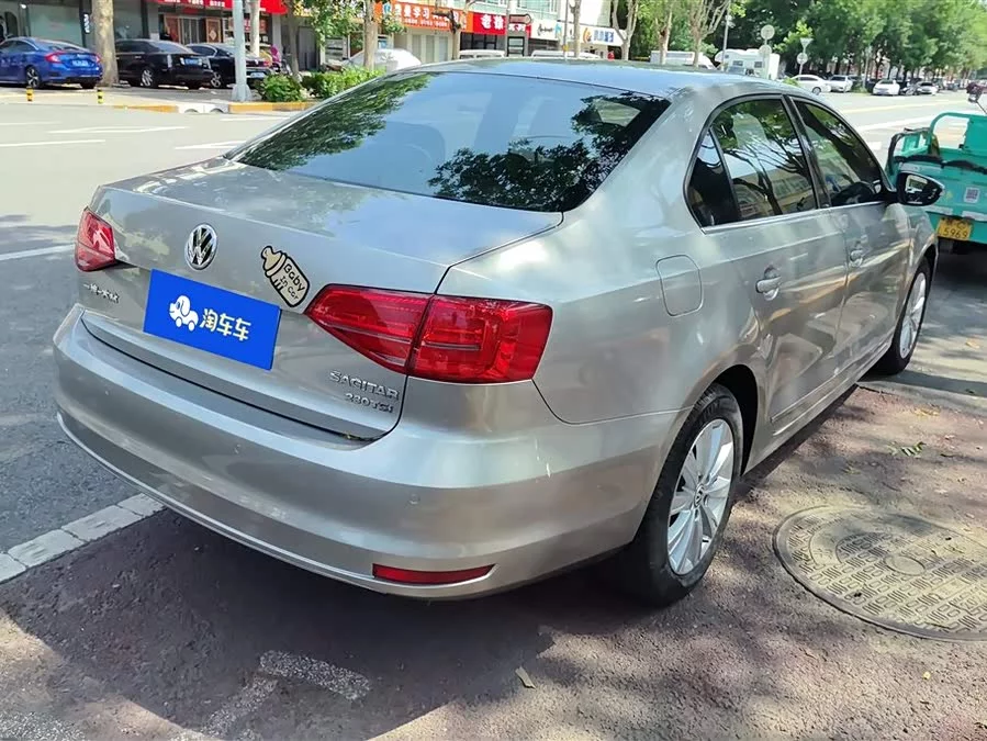 Volkswagen Sagitar