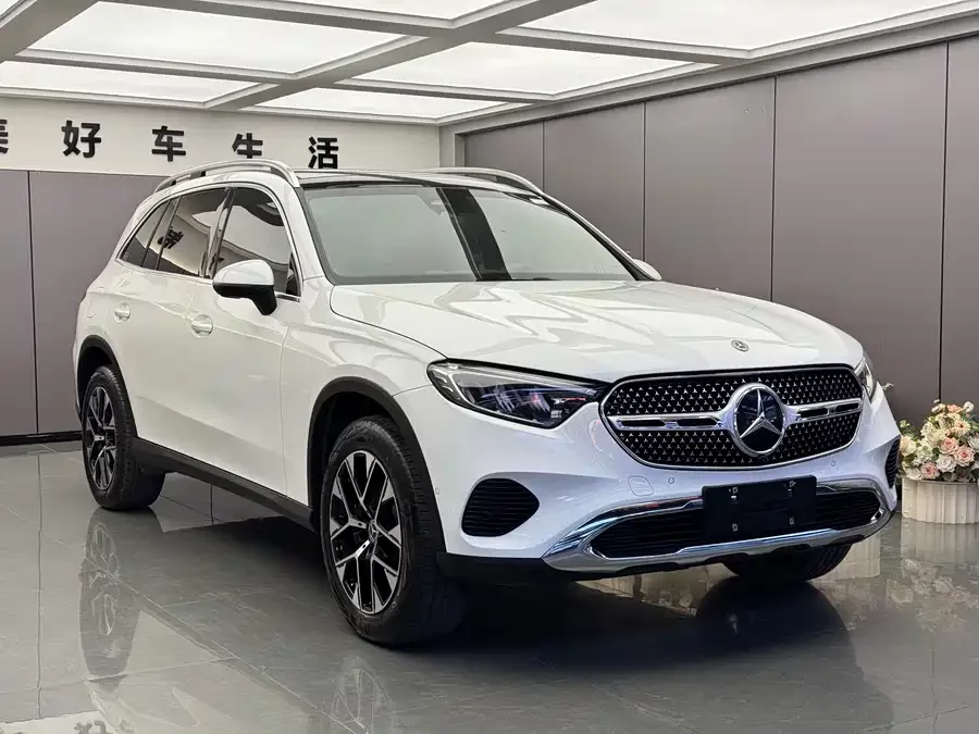 Mercedes Benz GLC