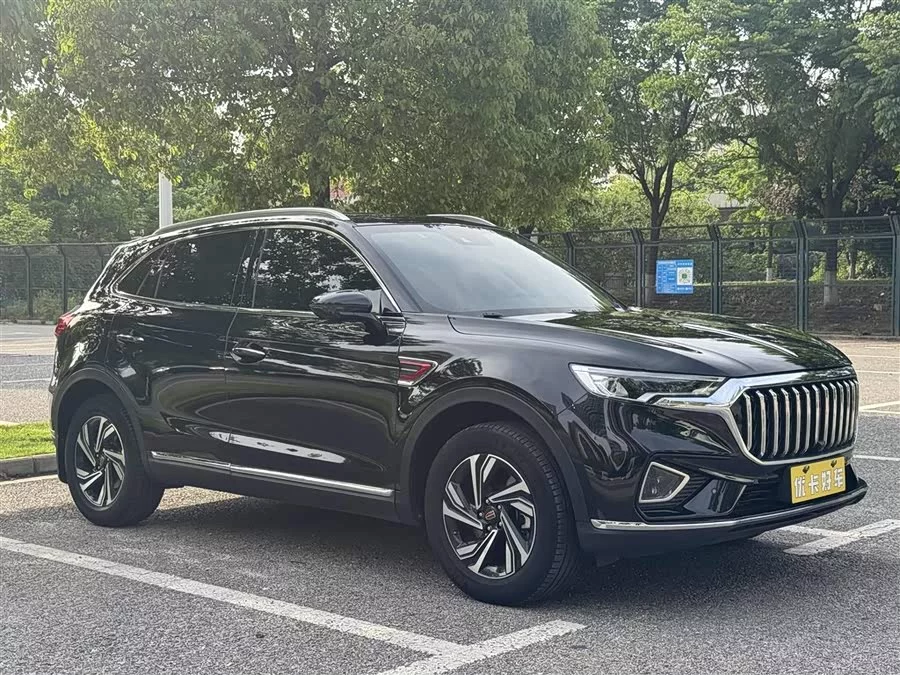 Hongqi HS5