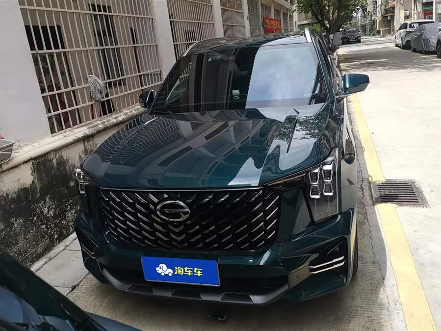 GAC Trumpchi GS8