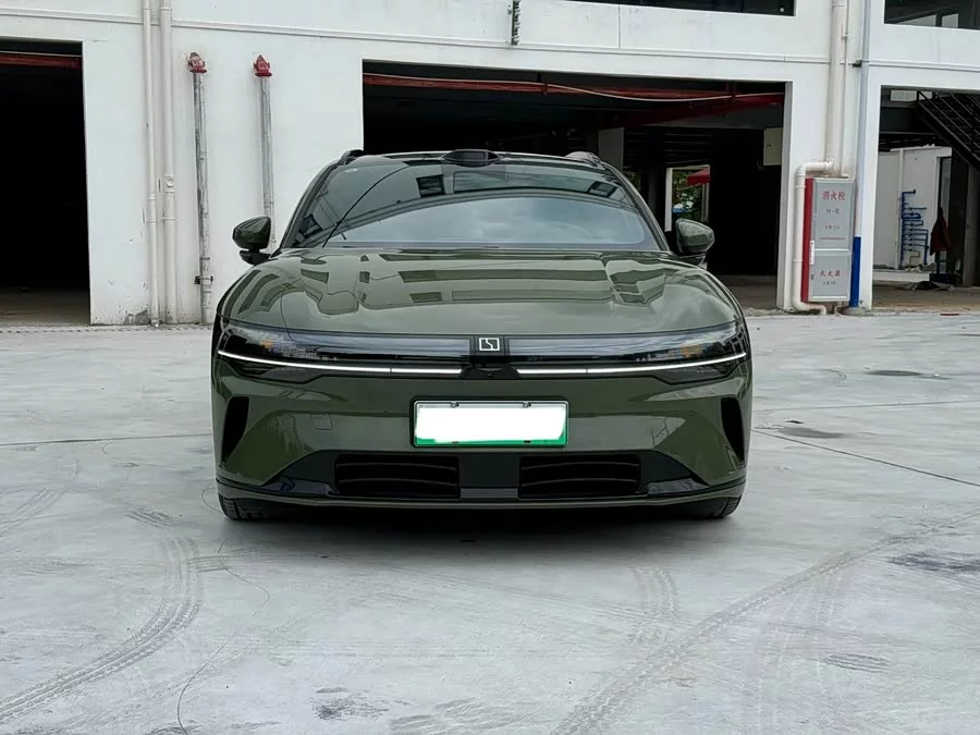 Zeekr 007GT