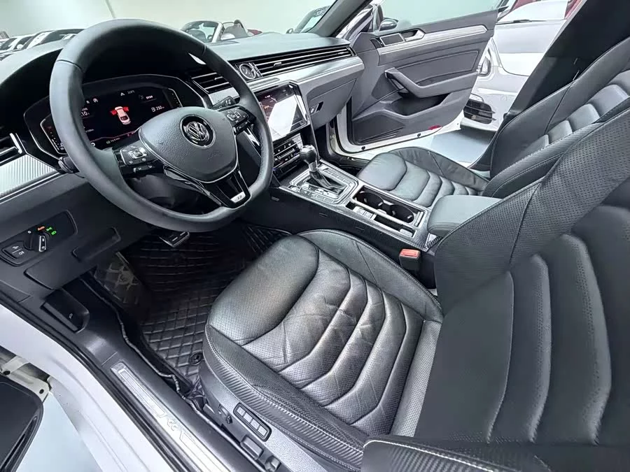 Volkswagen FAW- CC