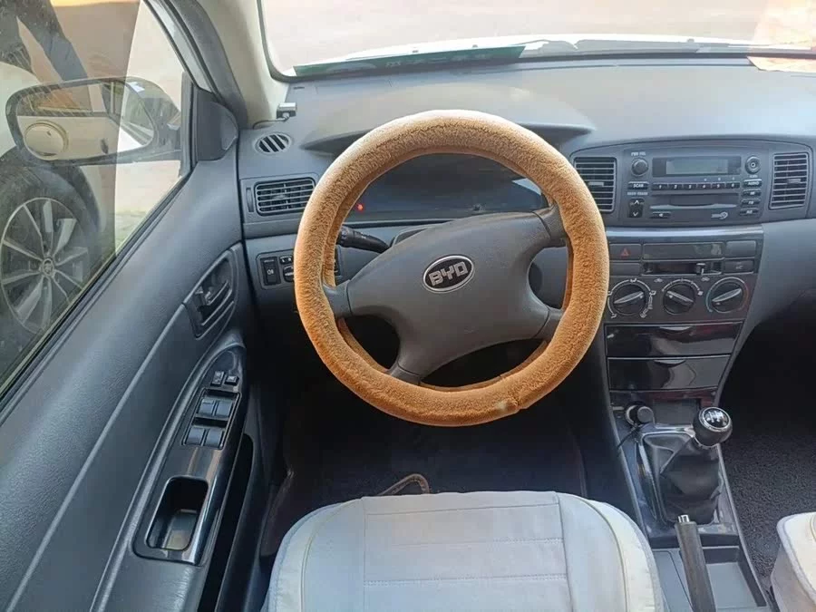 BYD F3