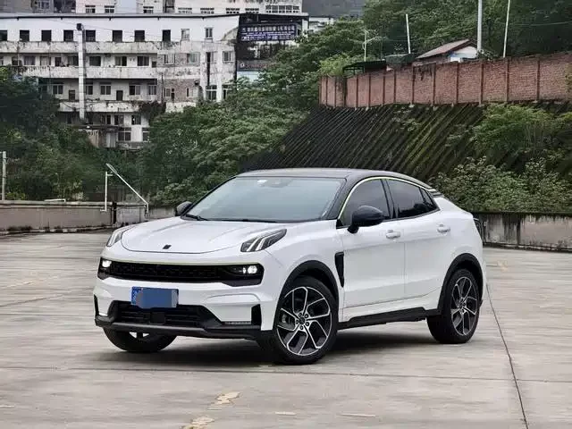Lynk & Co 05