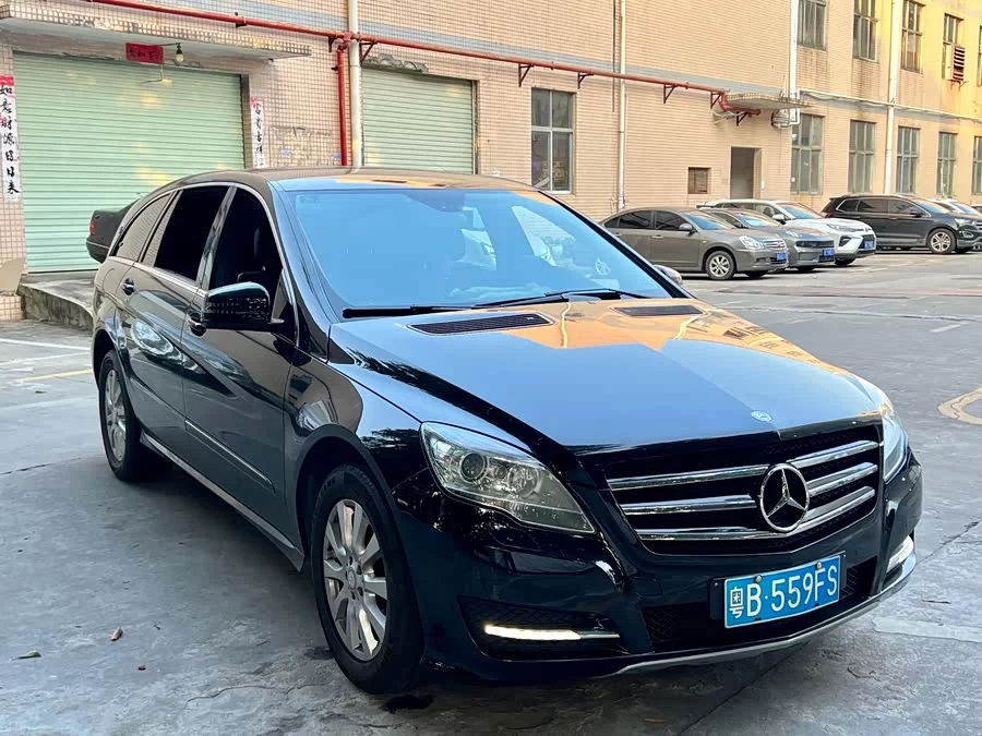 Mercedes Benz R-rated
