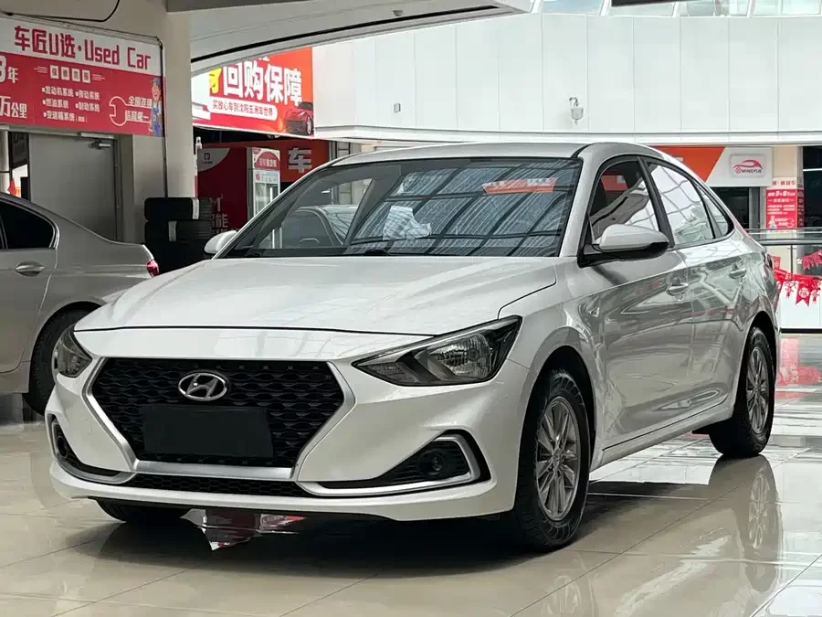 Hyundai Elantra / Celesta