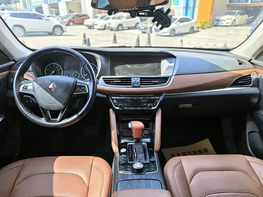 Borgward BX7