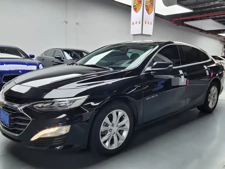 Chevrolet Malibu XL