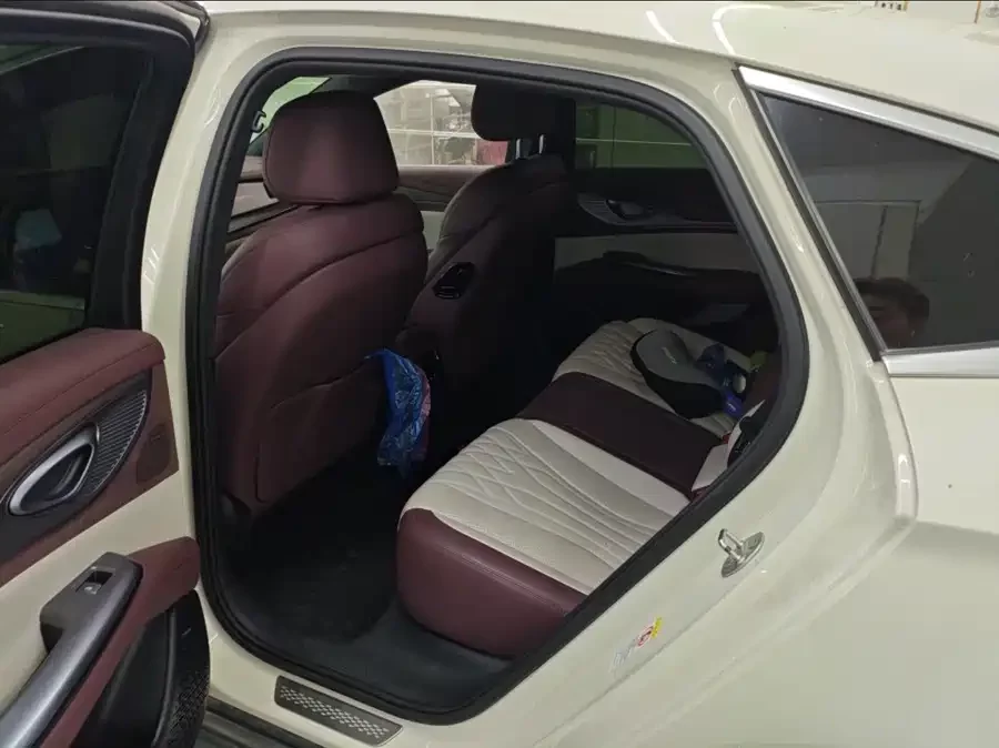 BYD seal