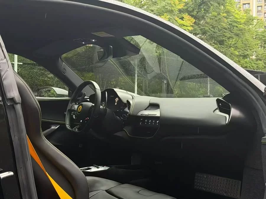 Ferrari SF90