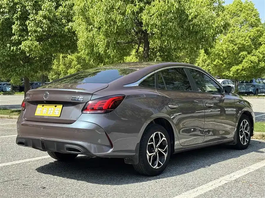 MG 5