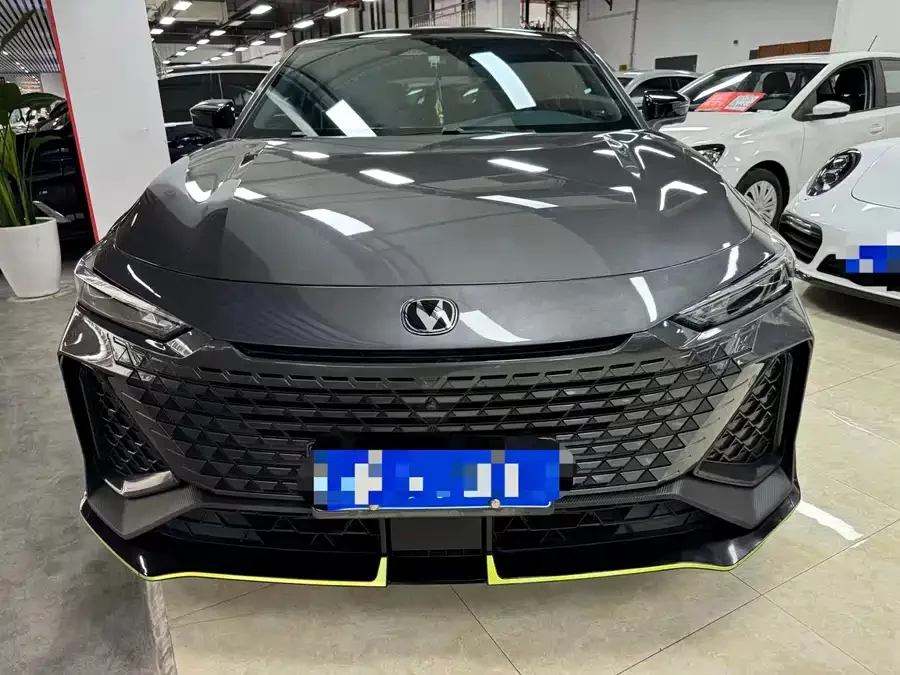 Changan UNI-V