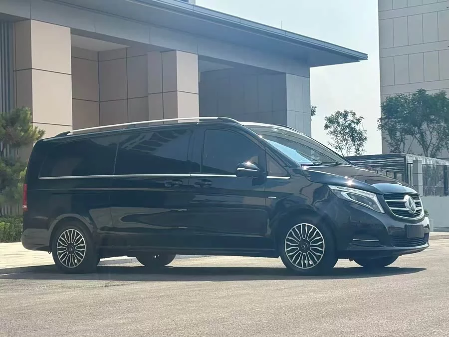 Mercedes Benz Class V