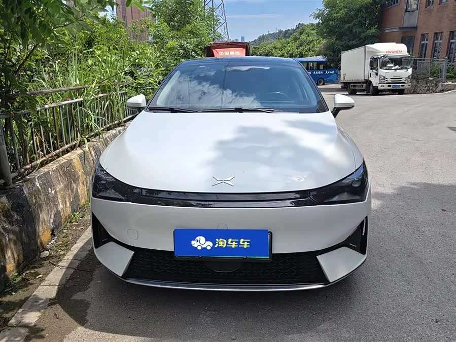 Xpeng P5
