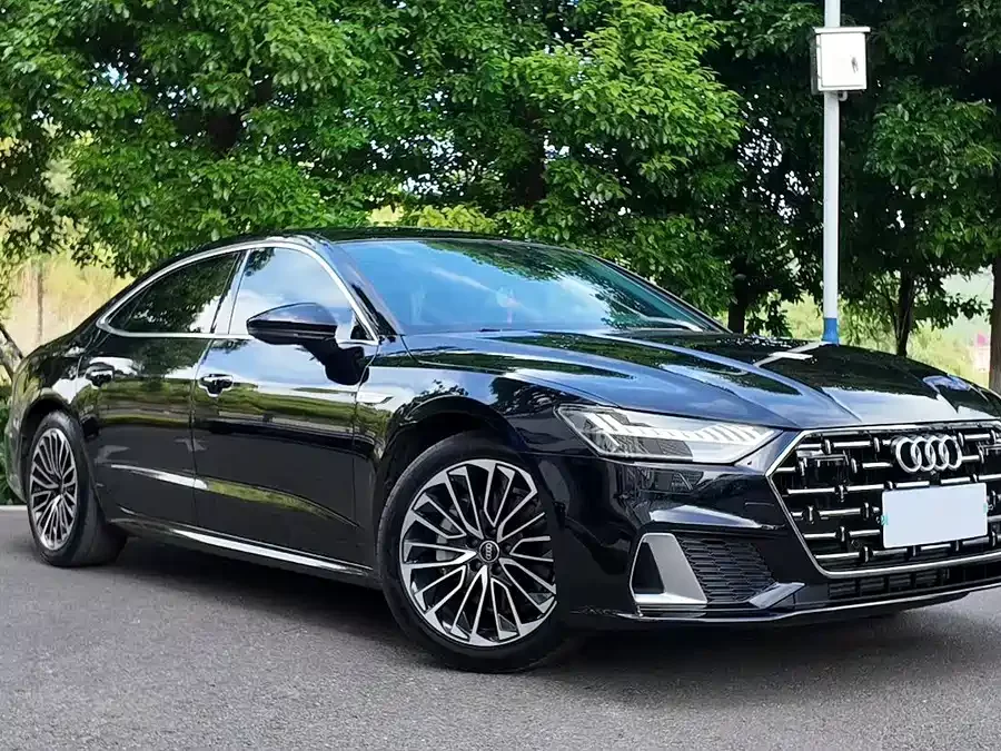 Audi A7L