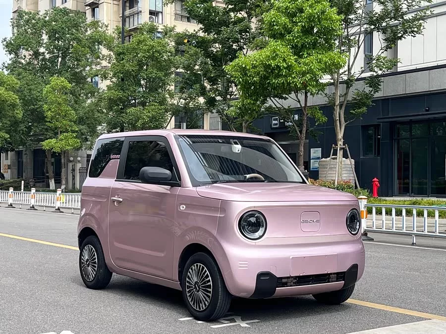 Geely Panda