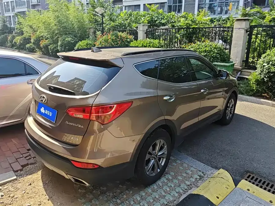 Hyundai Santa Fe