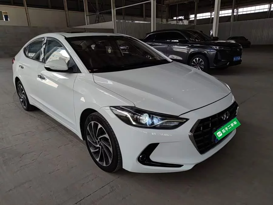 Hyundai elantra