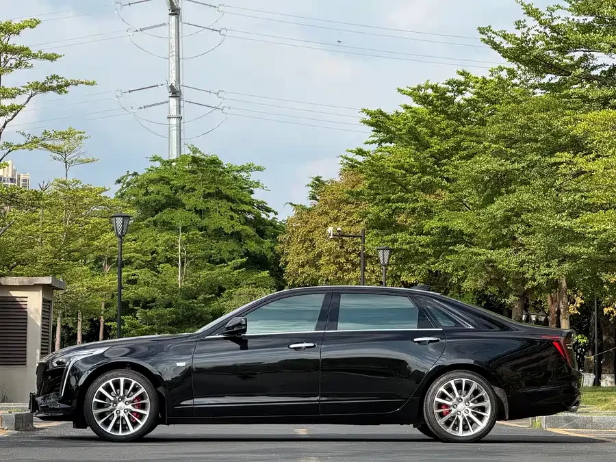 Cadillac CT6