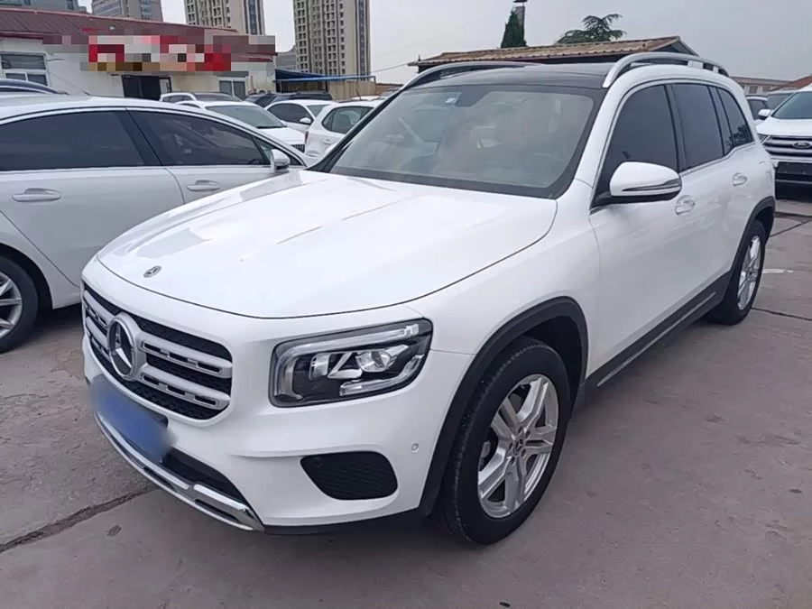 Mercedes Benz GLB