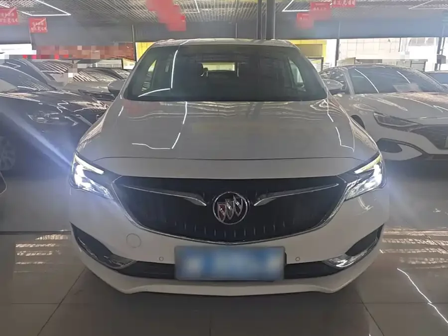 Buick GL6