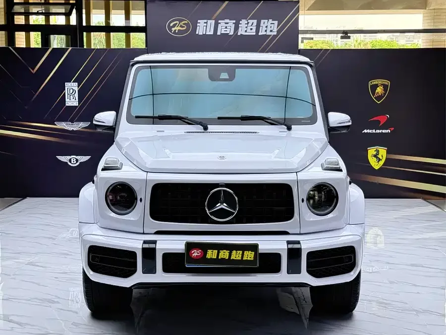 Mercedes Benz G-rated