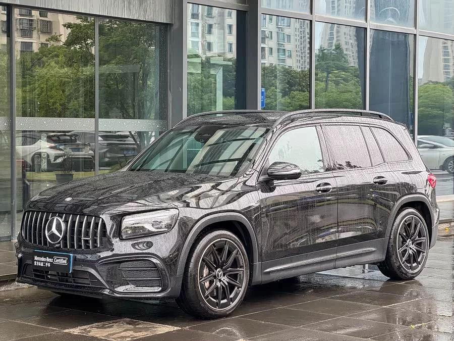 Mercedes Benz GLB AMG