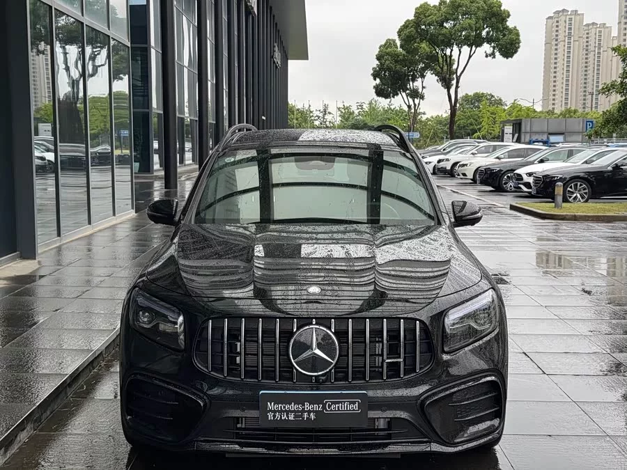 Mercedes Benz GLB AMG