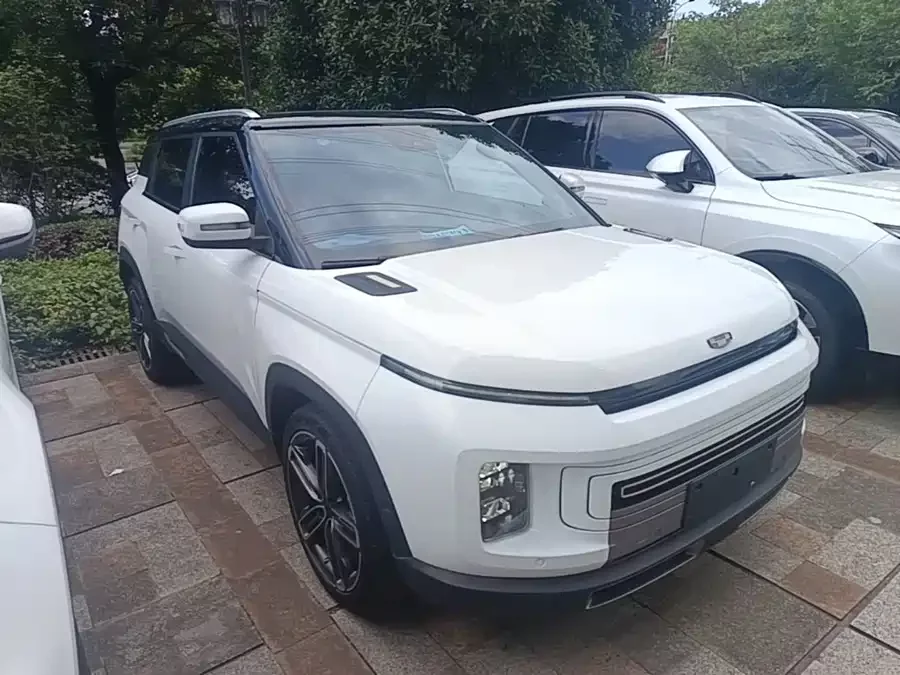 Geely ICON