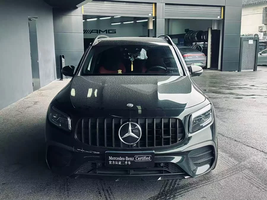 Mercedes Benz GLB AMG