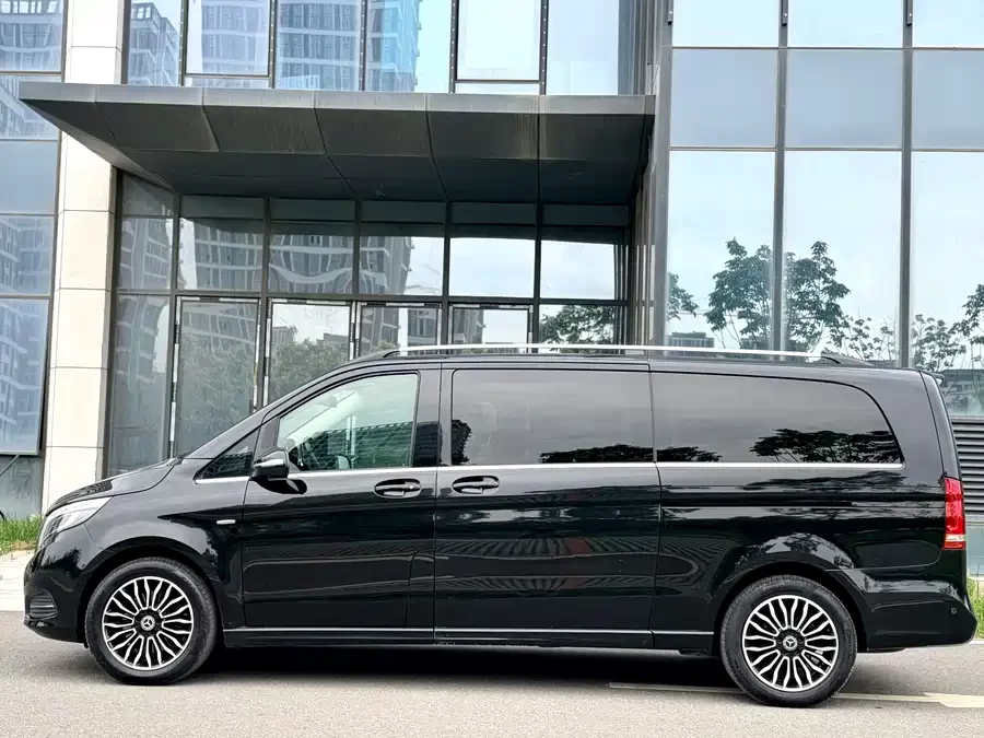 Mercedes Benz Class V