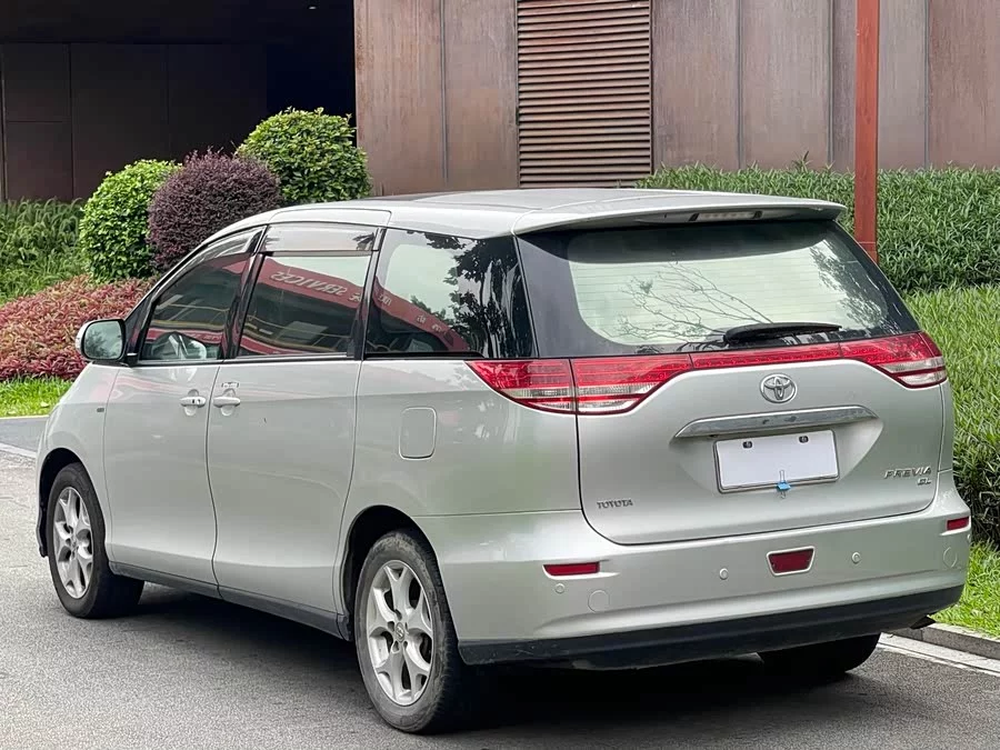 Toyota Previa