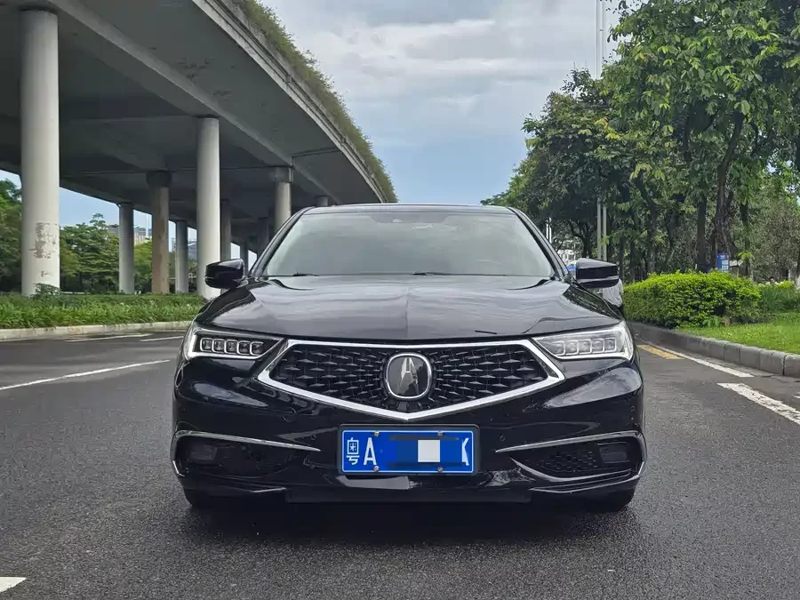 Acura TLX-L