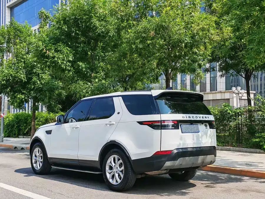 Land Rover finds