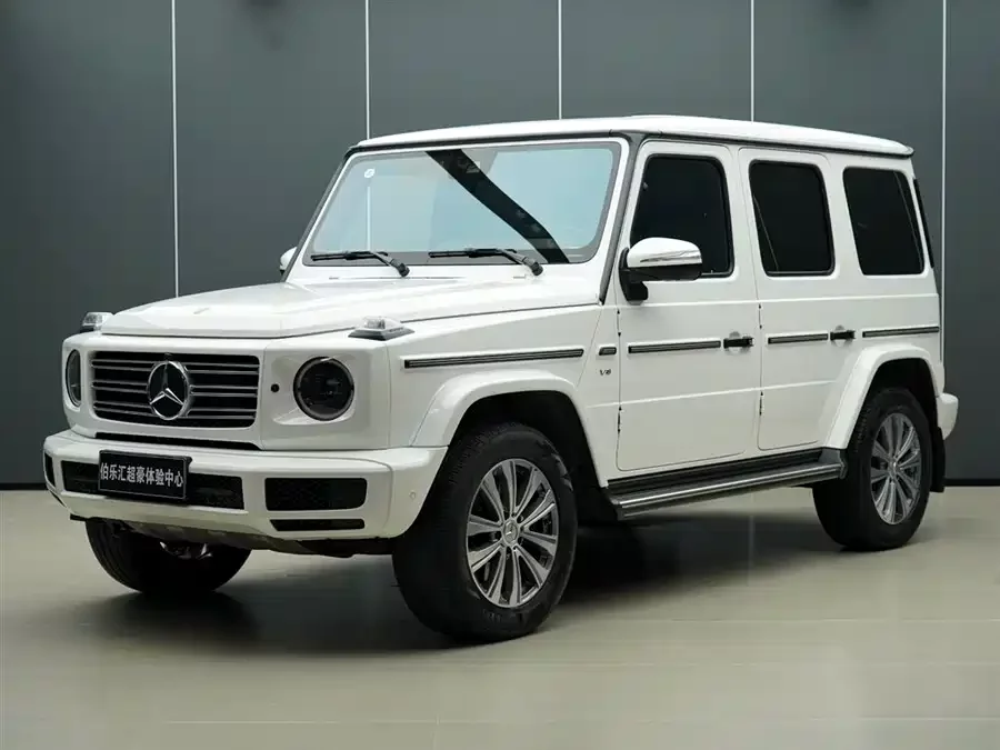 Mercedes Benz G-rated