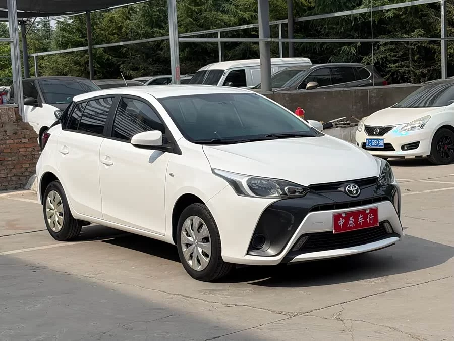 Toyota YARiS L