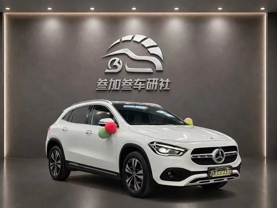 Mercedes Benz GLA