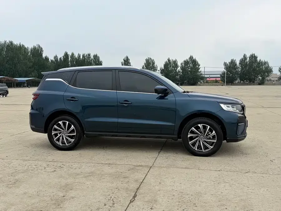 Geely Vision X6