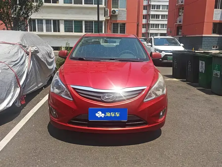 Hyundai Rena