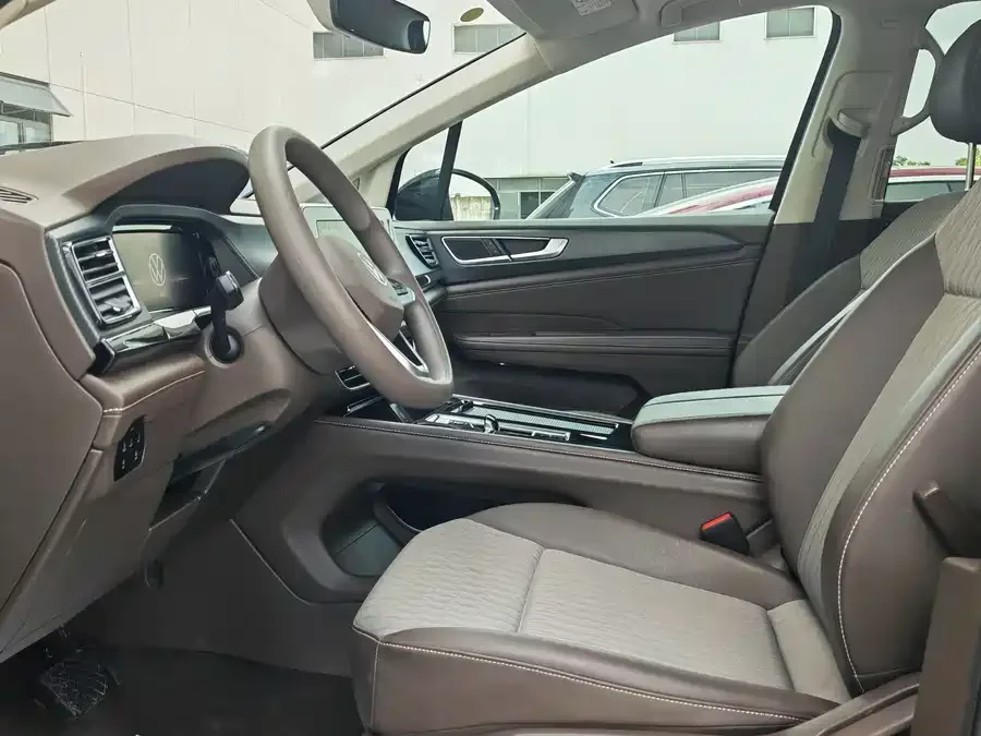 Volkswagen Viloran
