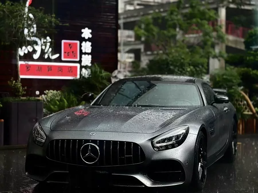 Mercedes Benz AMG GT