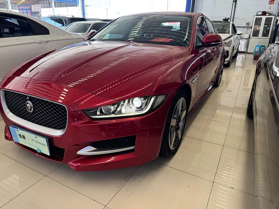 Jaguar XE