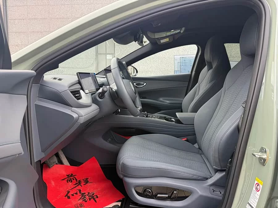 BYD seal 06GT