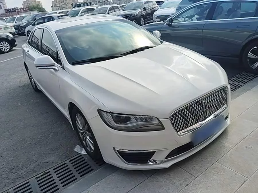 Lincoln MKZ