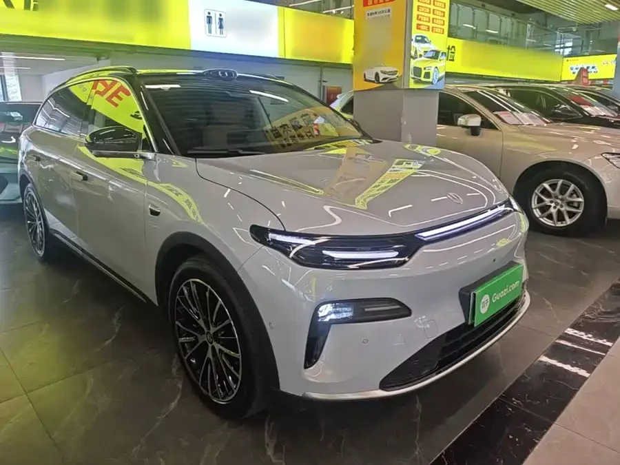 Leapmotor C11