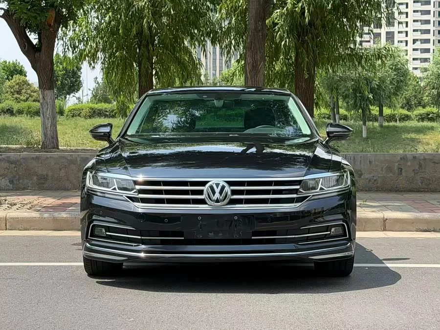 Volkswagen Phaeton / Phideon