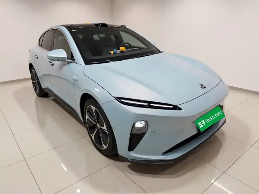 NIO ET5T