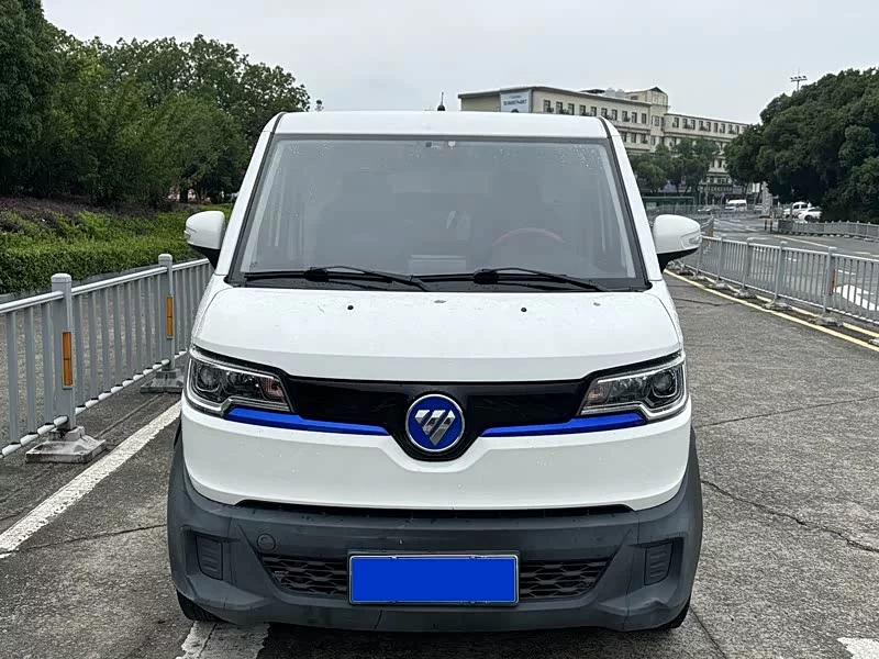 Foton Smurf E7